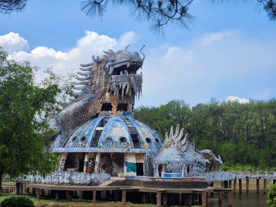 Abandoned water park in hue 2.avif